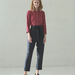 Slim Fit Linen Shirt: Classic Long Sleeve Woman's Shirt